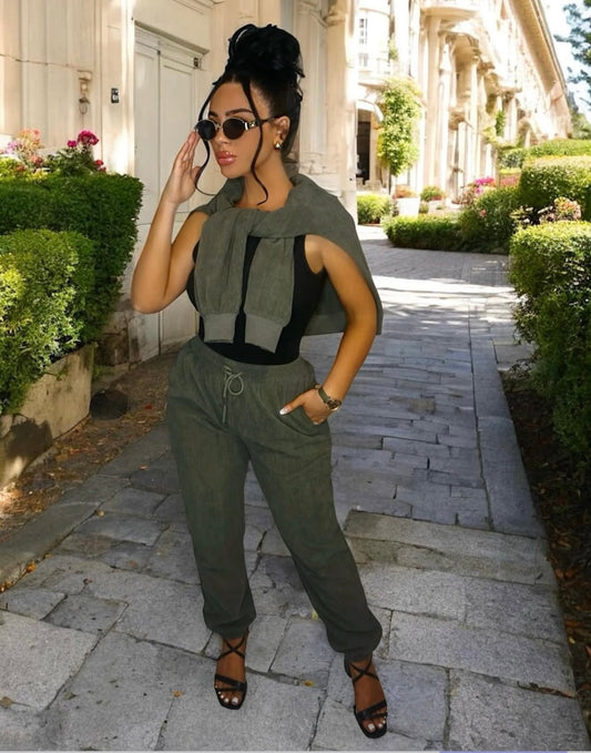 Round Neck Sweatshirt and Sweatpants Set