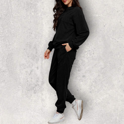 Round Neck Sweatshirt and Sweatpants Set